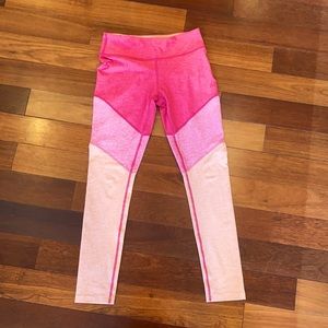 NWOT Outdoor Voices 7/8 leggings